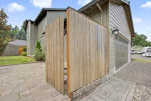 7008 SE Stella Ct, Hillsboro, OR 97123 - Photo 38