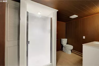 475 Riverview Blvd, Springfield, OR 97477 - Photo 18