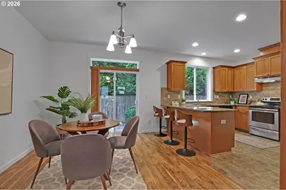 3853 SE 181st Pl, Portland, OR 97236 - Photo 4
