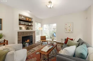 9217 N Macrum Ave, Portland, OR 97203 - Photo 12