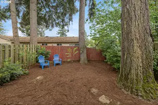 9217 N Macrum Ave, Portland, OR 97203 - Photo 32