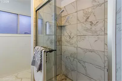 144 Briarcliff Dr, Eugene, OR 97404 - Photo 26