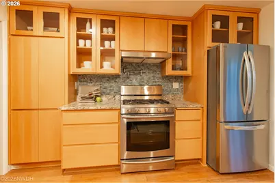 144 Briarcliff Dr, Eugene, OR 97404 - Photo 14