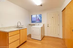 144 Briarcliff Dr, Eugene, OR 97404 - Photo 16