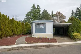 1199 N Terry St, Eugene, OR 97402 - Photo 2