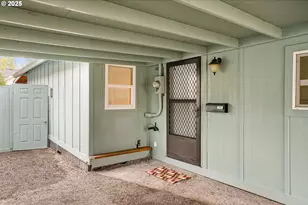 1116 NE Irvine St, McMinnville, OR 97128 - Photo 4