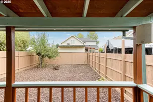 1116 NE Irvine St, McMinnville, OR 97128 - Photo 22