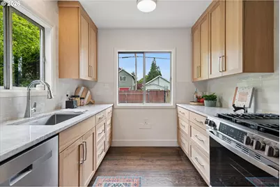 7312 N Oatman Ave, Portland, OR 97217 - Photo 14