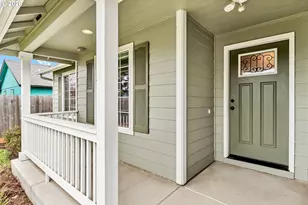 632 N 5th St, Creswell, OR 97426 - Photo 4