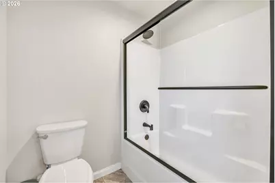 632 N 5th St, Creswell, OR 97426 - Photo 28