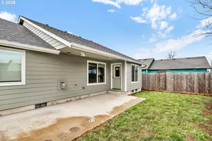 632 N 5th St, Creswell, OR 97426 - Photo 42