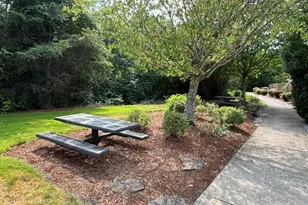1473 NE Alexandria Pl, Hillsboro, OR 97124 - Photo 34