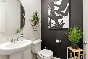 627 NE 72nd St, Vancouver, WA 98665 - Photo 12