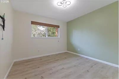 18665 NW Tolovana St, Portland, OR 97229 - Photo 12