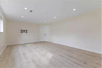 18665 NW Tolovana St, Portland, OR 97229 - Photo 20