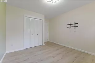 18665 NW Tolovana St, Portland, OR 97229 - Photo 16