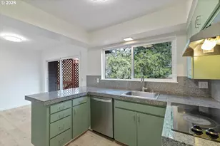 18665 NW Tolovana St, Portland, OR 97229 - Photo 4