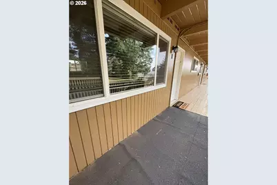 1260 10th St #11, Florence, OR 97439 - Photo 16