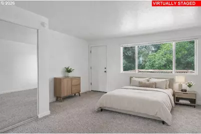 1260 10th St #11, Florence, OR 97439 - Photo 4