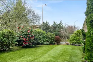 9820 NW Skyview Dr, Portland, OR 97231 - Photo 26