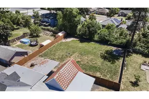 1901 Long St, Sweet Home, OR 97386 - Photo 28