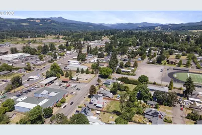 1901 Long St, Sweet Home, OR 97386 - Photo 38