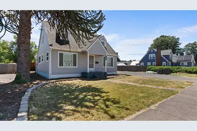 1901 Long St, Sweet Home, OR 97386 - Photo 12