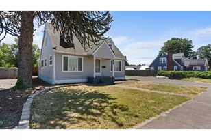 1901 Long St, Sweet Home, OR 97386 - Photo 12