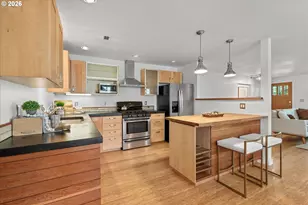 6035 N Atlantic Ave, Portland, OR 97217 - Photo 16