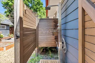 6035 N Atlantic Ave, Portland, OR 97217 - Photo 44
