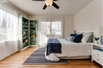 525 10th St, Springfield, OR 97477 - Photo 36