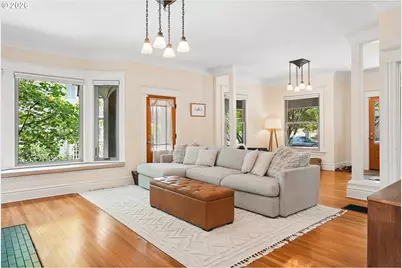2925 NW Raleigh St, Portland, OR 97210 - Photo 4