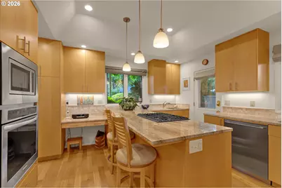3659 Agate St, Eugene, OR 97405 - Photo 6