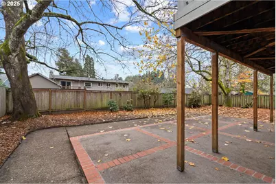 2554 SE Buttercup Ct, Hillsboro, OR 97123 - Photo 44