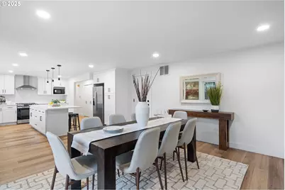 2554 SE Buttercup Ct, Hillsboro, OR 97123 - Photo 20