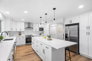 2554 SE Buttercup Ct, Hillsboro, OR 97123 - Photo 16