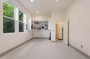 8214 NW Hawkins Blvd, Portland, OR 97229 - Photo 32