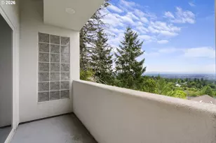 8214 NW Hawkins Blvd, Portland, OR 97229 - Photo 24