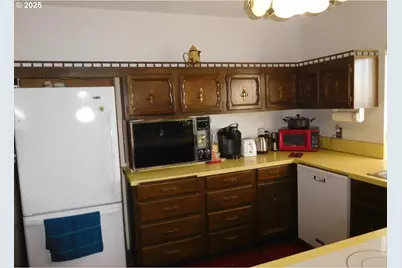 117 N Main St, Milton-Freewater, OR 97862 - Photo 16