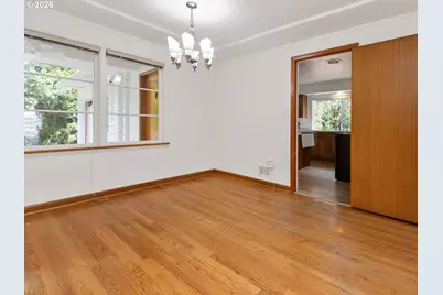 9310 SW 18th Pl, Portland, OR 97219 - Photo 18