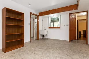 9310 SW 18th Pl, Portland, OR 97219 - Photo 42