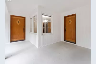 9310 SW 18th Pl, Portland, OR 97219 - Photo 6