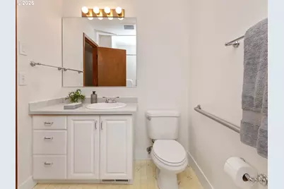 9310 SW 18th Pl, Portland, OR 97219 - Photo 28