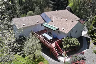 9310 SW 18th Pl, Portland, OR 97219 - Photo 16