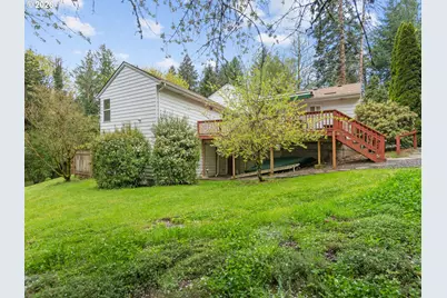 9310 SW 18th Pl, Portland, OR 97219 - Photo 10