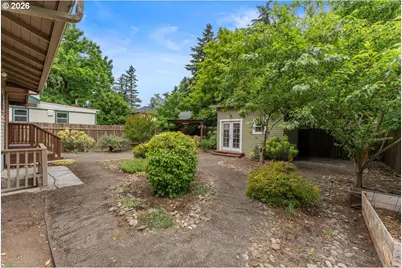 7515 SE Martins St, Portland, OR 97206 - Photo 40