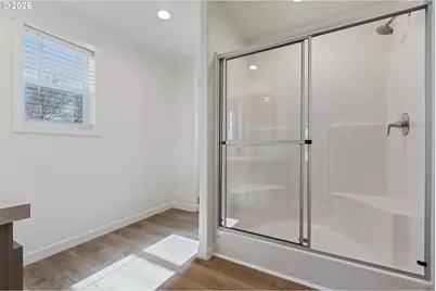 2208 W 10th St, The Dalles, OR 97058 - Photo 12