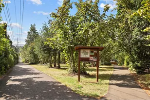 25 Aquinas St, Lake Oswego, OR 97035 - Photo 22