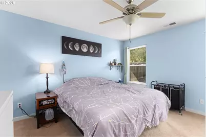 108 Jensen Ct, Roseburg, OR 97471 - Photo 12