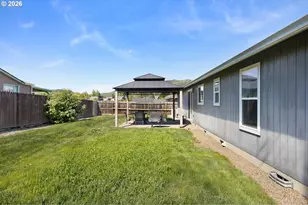 108 Jensen Ct, Roseburg, OR 97471 - Photo 26